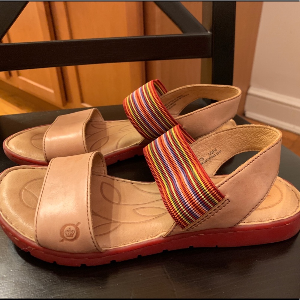 Born sandals in rainbow!